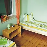 Hostel Luna